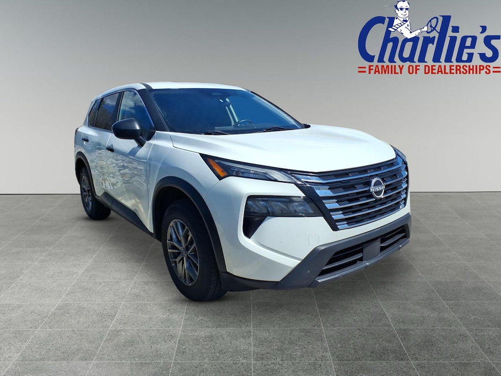 Used 2024 Nissan Rogue S SUV