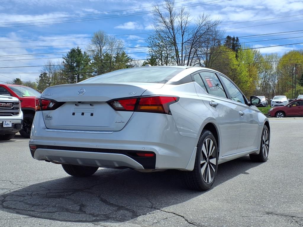 2022 Nissan Altima 2.5 SV photo 4