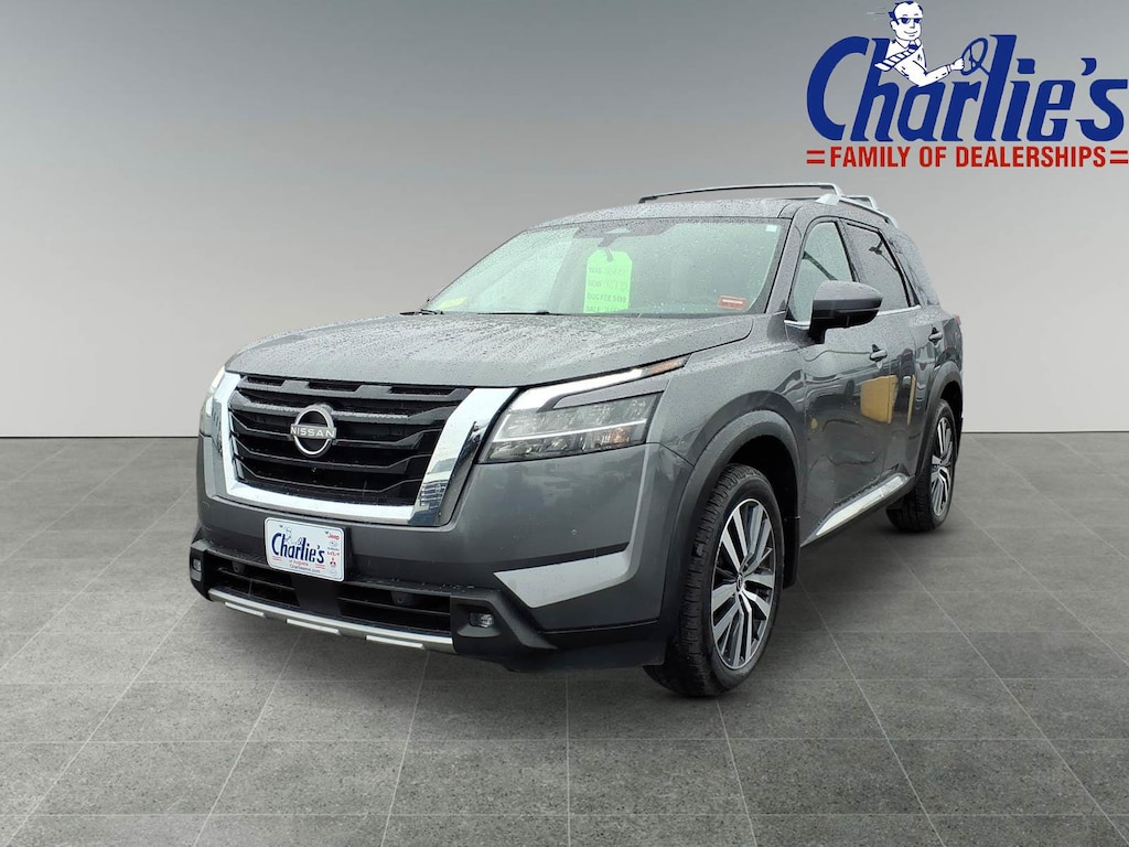 Used 2022 Nissan Pathfinder Platinum SUV