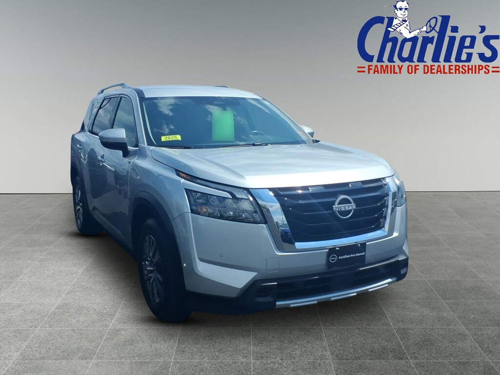 Certified 2025 Nissan Pathfinder SL SUV