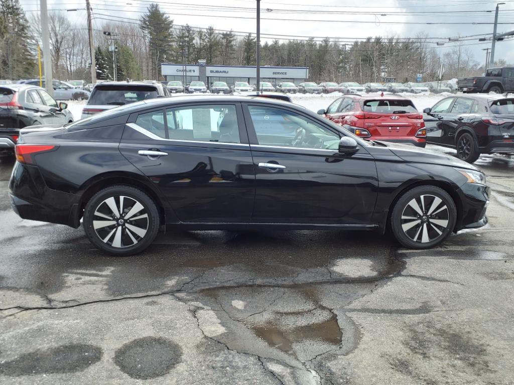 2022 Nissan Altima 2.5 SV photo 4