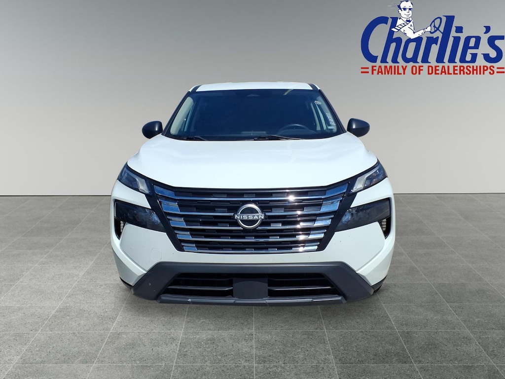 Used 2024 Nissan Rogue S SUV