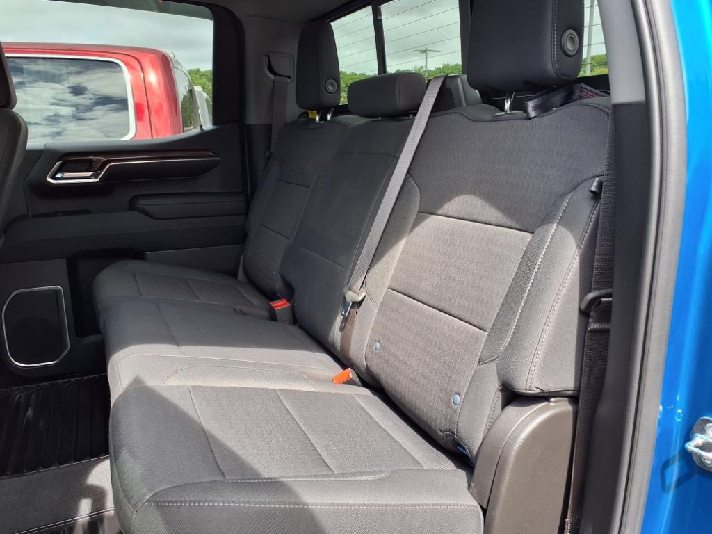 2023 Chevrolet Silverado 1500 RST - Photo 7