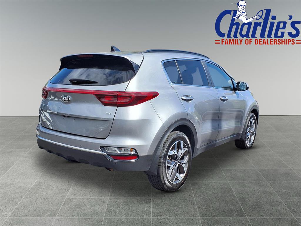2020 Kia Sportage EX photo 4