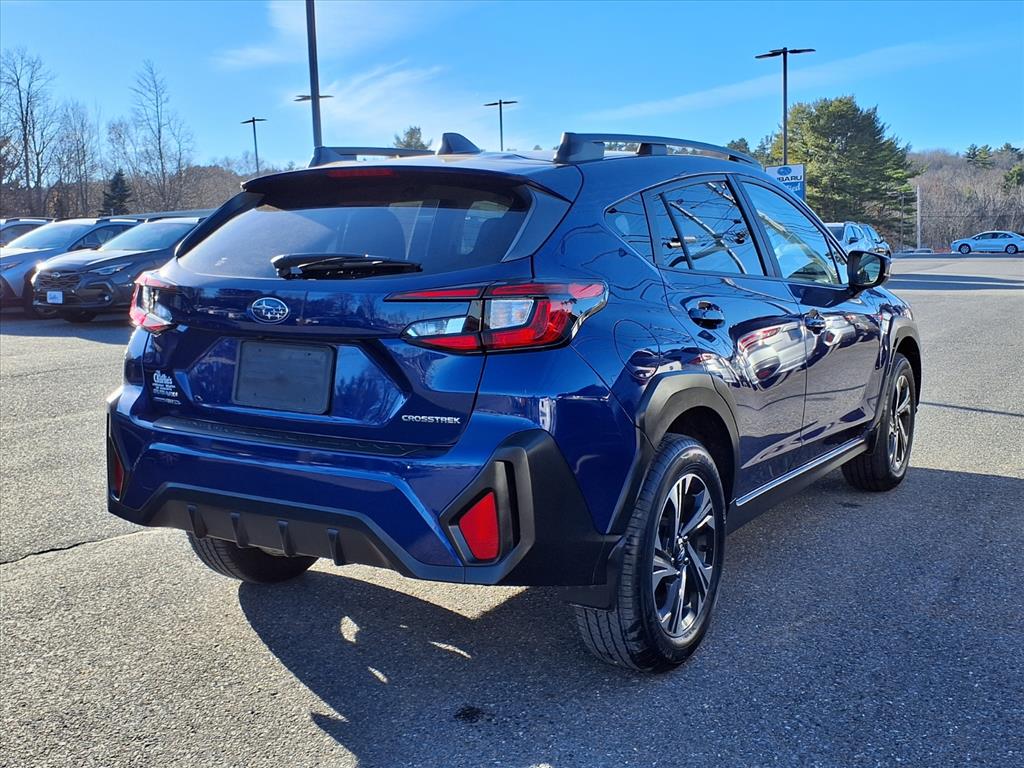 2025 Subaru Crosstrek Premium photo 2