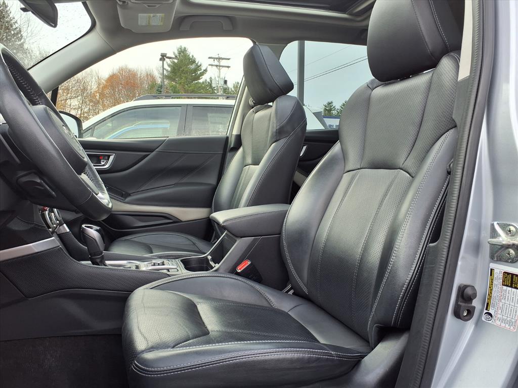 2022 Subaru Forester Limited - Photo 6