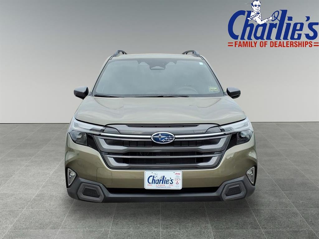 New 2025 Subaru Forester Limited SUV