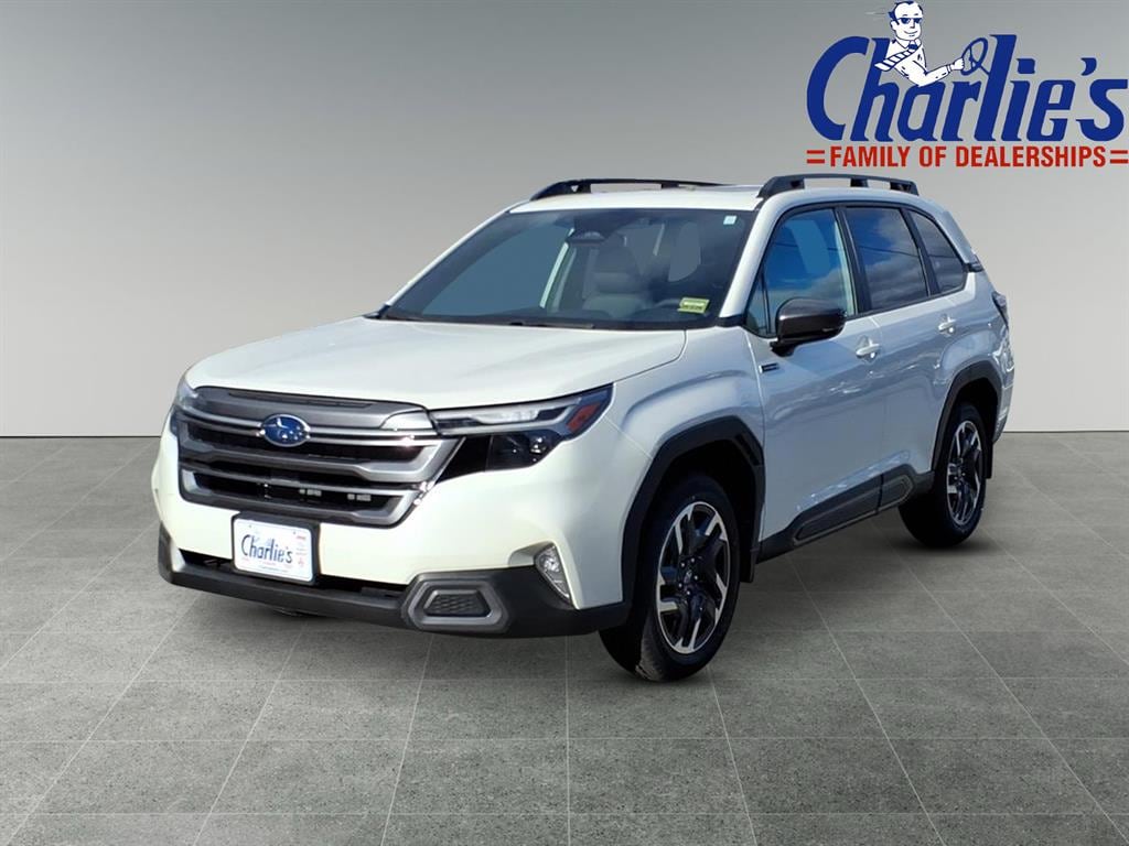 2025 Subaru Forester Limited's photo