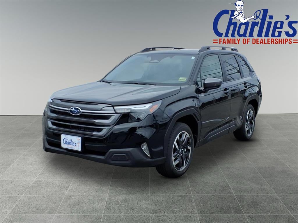 2025 Subaru Forester Premium's photo