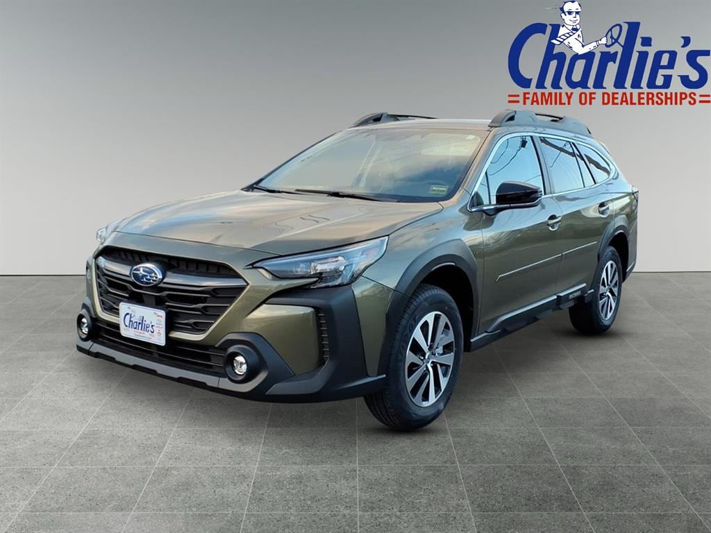 2025 Subaru Outback Premium's photo