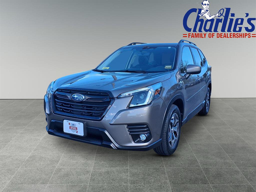 2024 Subaru Forester Premium's photo
