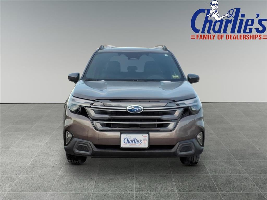 New 2025 Subaru Forester Limited Hybrid SUV