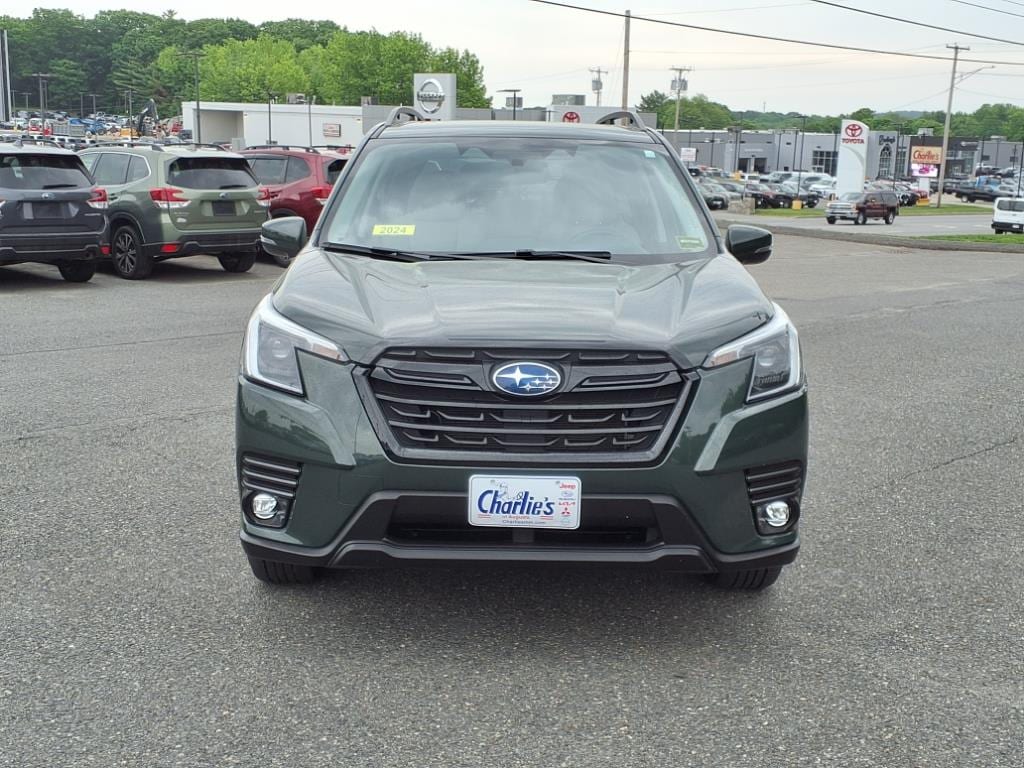 Used 2024 Subaru Forester Limited with VIN JF2SKAKC6RH502737 for sale in Augusta, ME