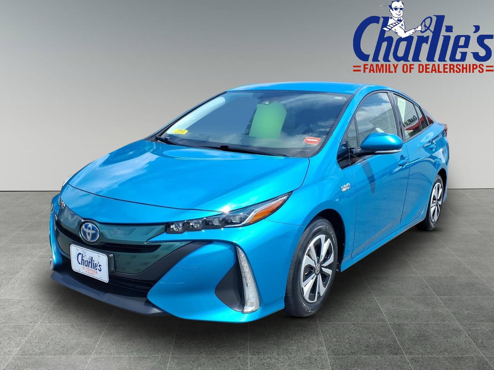 2019 Toyota Prius Prime Plus FWD