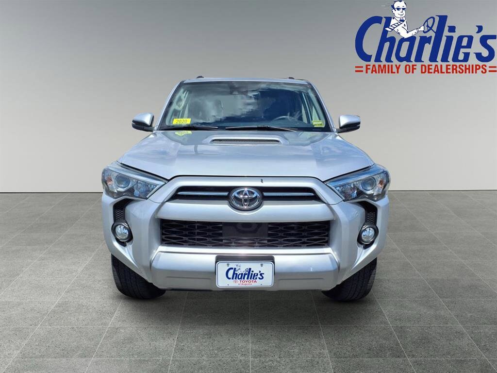 2020 Toyota 4Runner Base photo 2