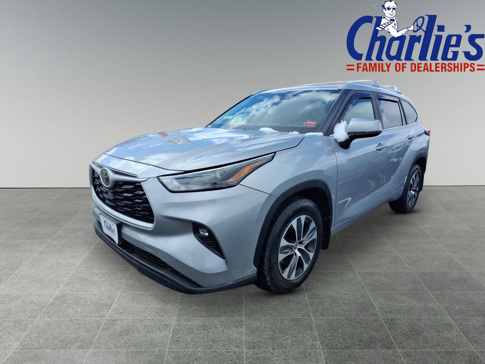 2023 Toyota Highlander SUV 