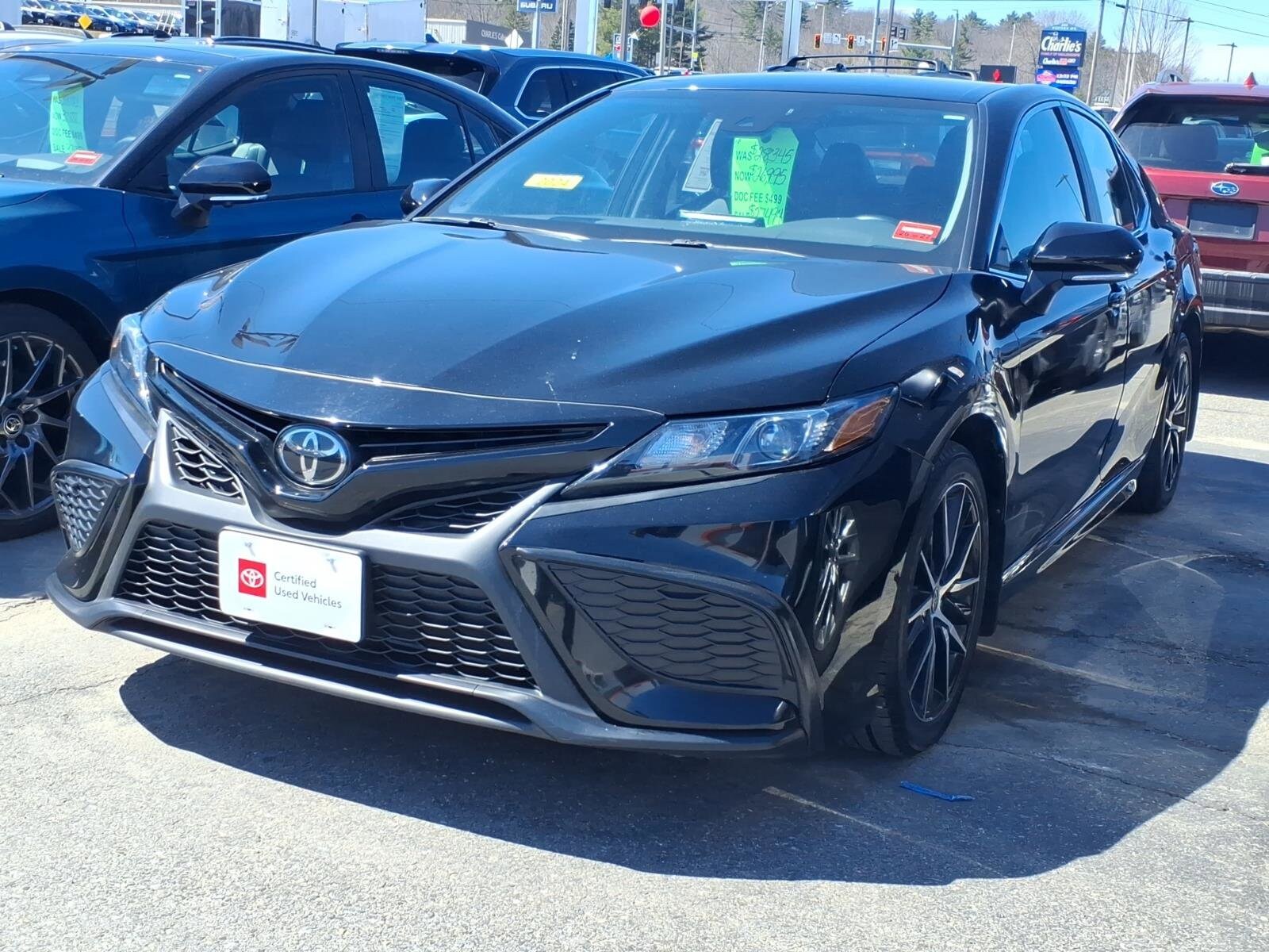Midnight Black 2024 Toyota Camry SE FWD Sedan Front-Wheel Drive Automatic