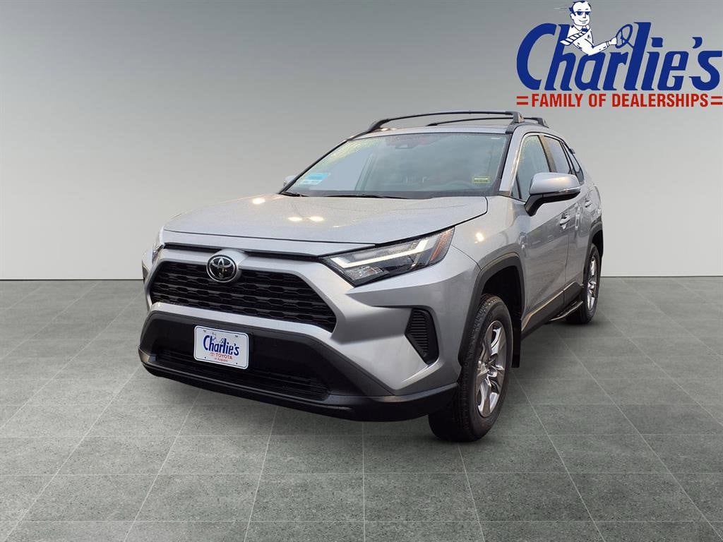 New 2025 Toyota RAV4 XLE XLE AWD SUV