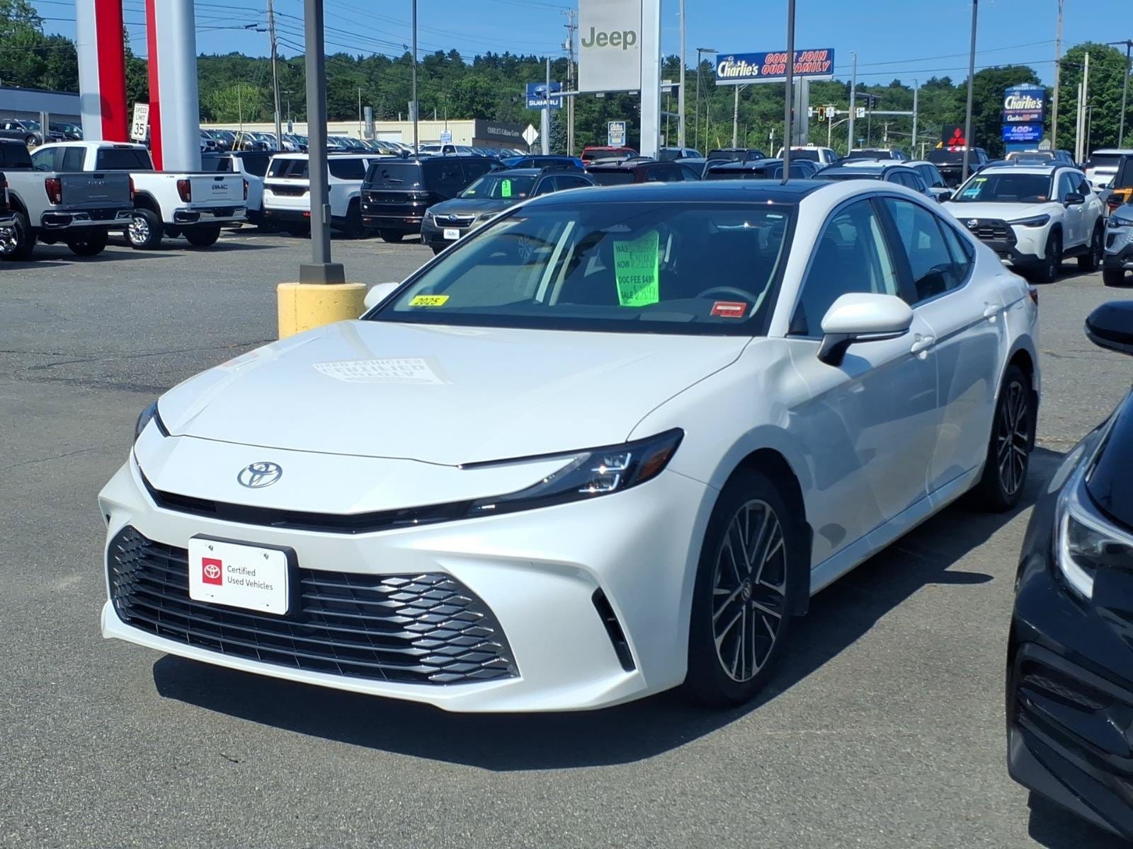 White (Wind Chill Pearl) 2025 Toyota Camry Sedan All-Wheel Drive Continuously Variable Transmission