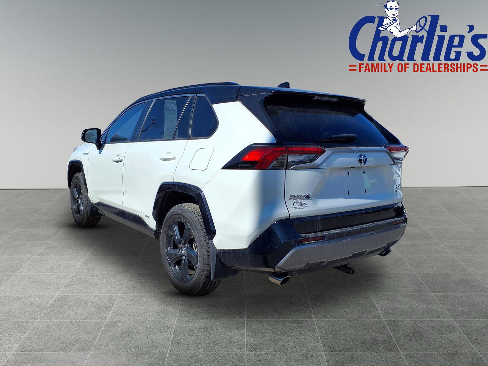 2021 Toyota RAV4 XSE - Photo 5
