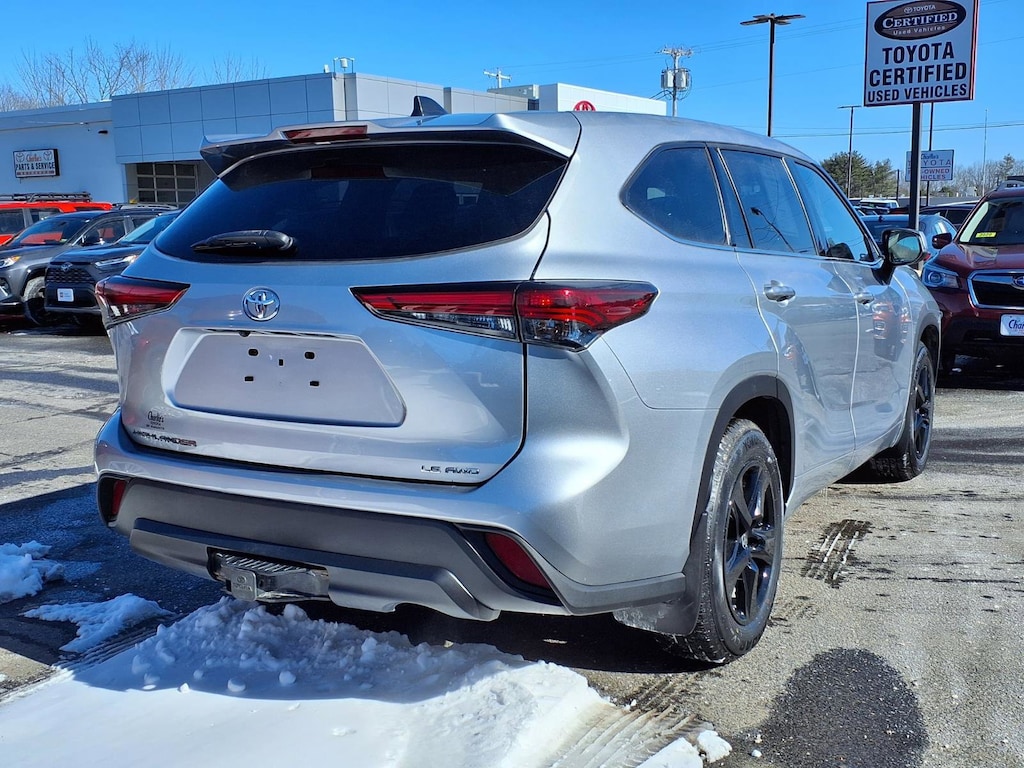 Certified 2022 Toyota Highlander LE SUV