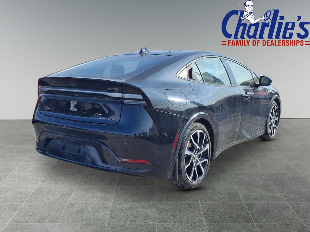 Used 2023 Toyota Prius Prime XSE Hatchback