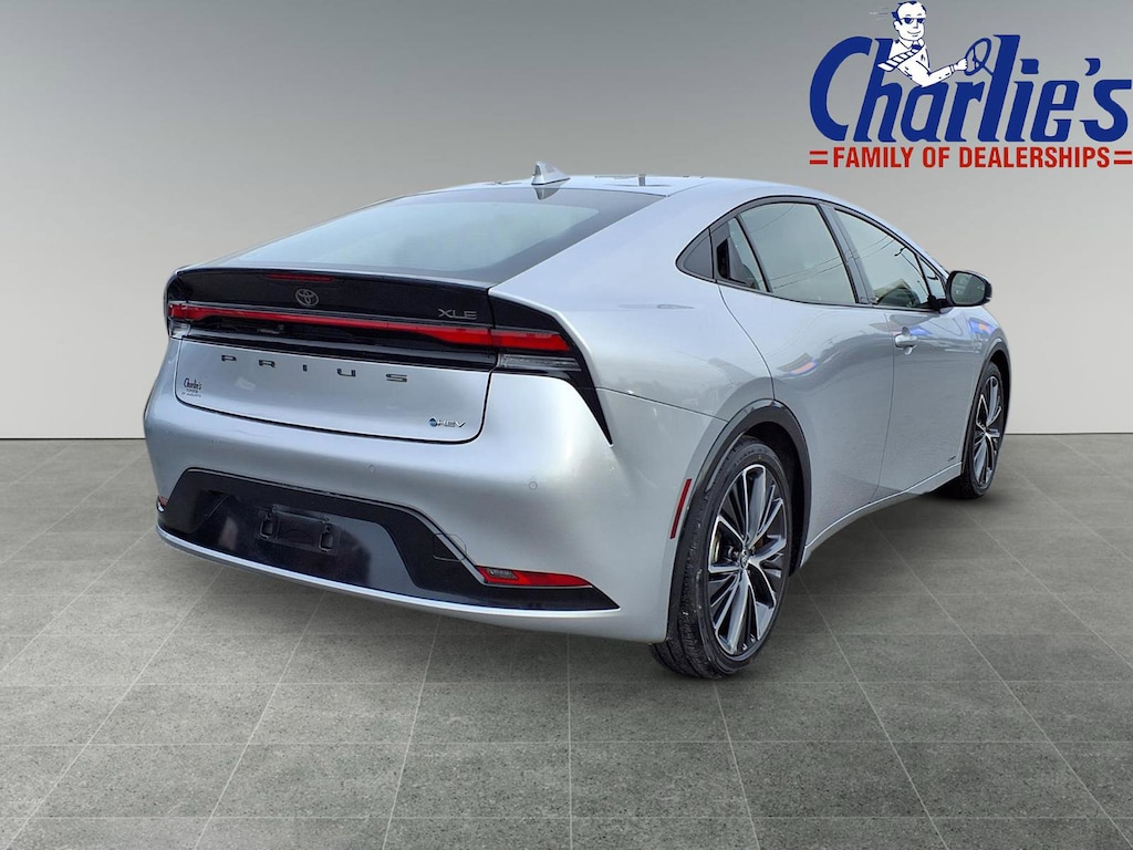 Used 2023 Toyota Prius LE Hatchback