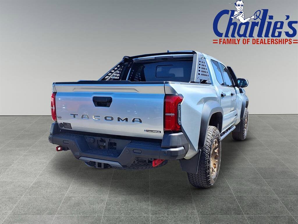 2024 Toyota Tacoma photo 3