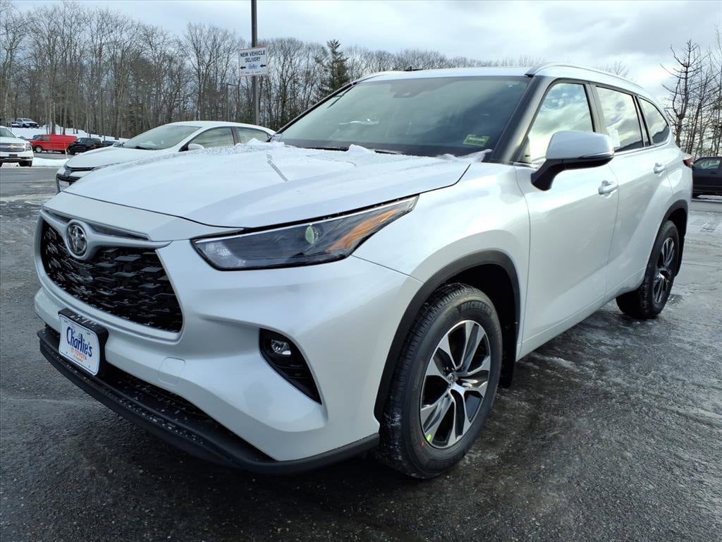 2026 Toyota Highlander XLE AWD