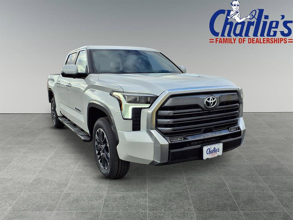 2026 Toyota Tundra Limited CrewMax photo 3
