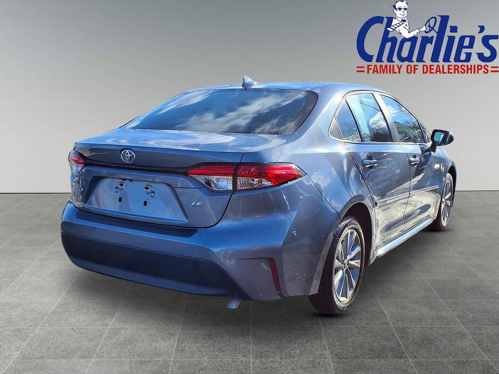 Certified 2025 Toyota Corolla LE Sedan