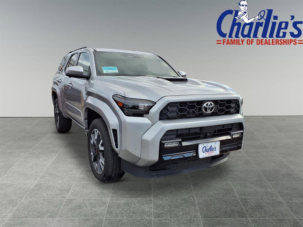 2025 Toyota 4Runner 4WD TRD Sport Premium photo 3
