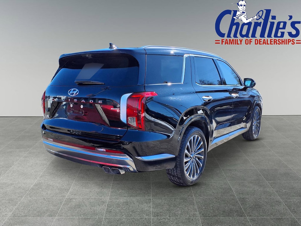 Used 2024 Hyundai Palisade Calligraphy SUV