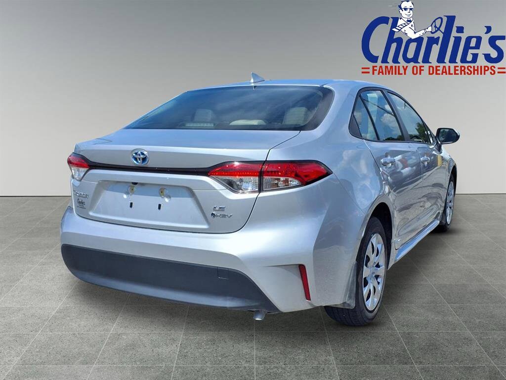 2025 Toyota Corolla Hybrid LE photo 4