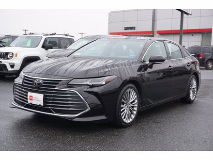 Featured Used 2019 Toyota Avalon Limited Sedan for Sale near Waterville, ME