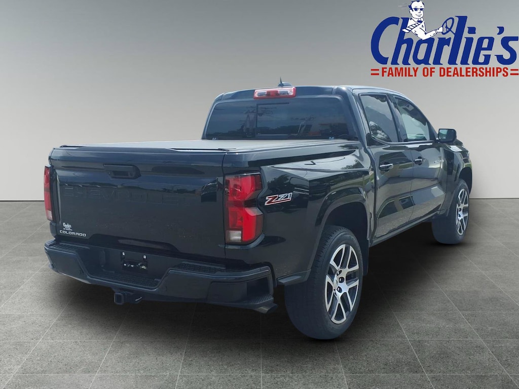 Used 2023 Chevrolet Colorado Z71 Truck Crew Cab