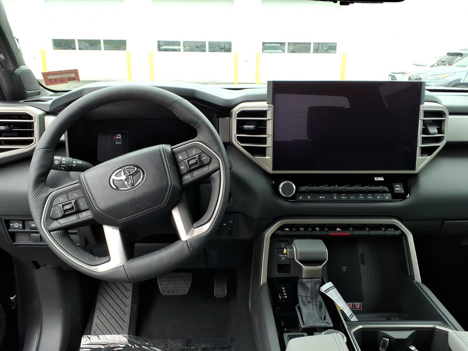 2026 Toyota Tundra Limited - Photo 8