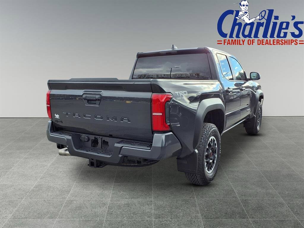 2025 Toyota Tacoma TRD Off-Road Double Cab photo 3