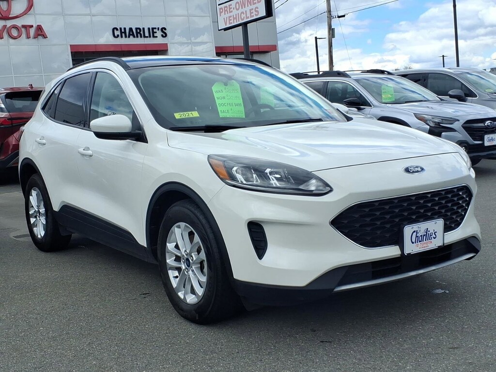 Used 2021 Ford Escape SE Hybrid SUV