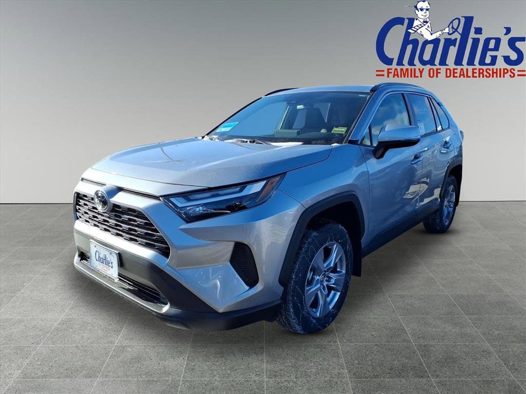 2025 Toyota RAV4 Hybrid XLE AWD SUV 