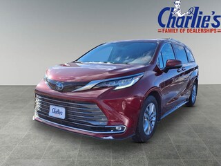 2023 Toyota Sienna Limited 7 Passenger Van Passenger Van