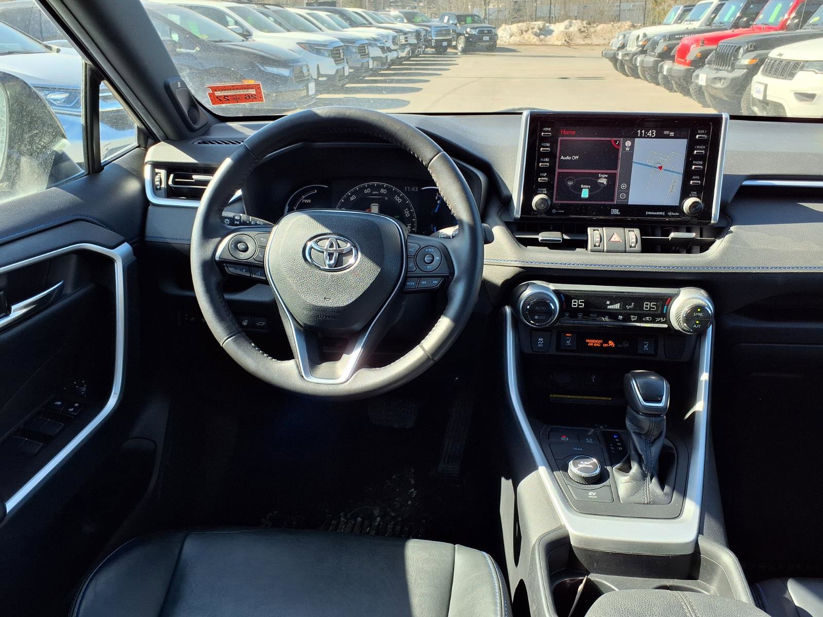 2021 Toyota RAV4 XSE - Photo 8