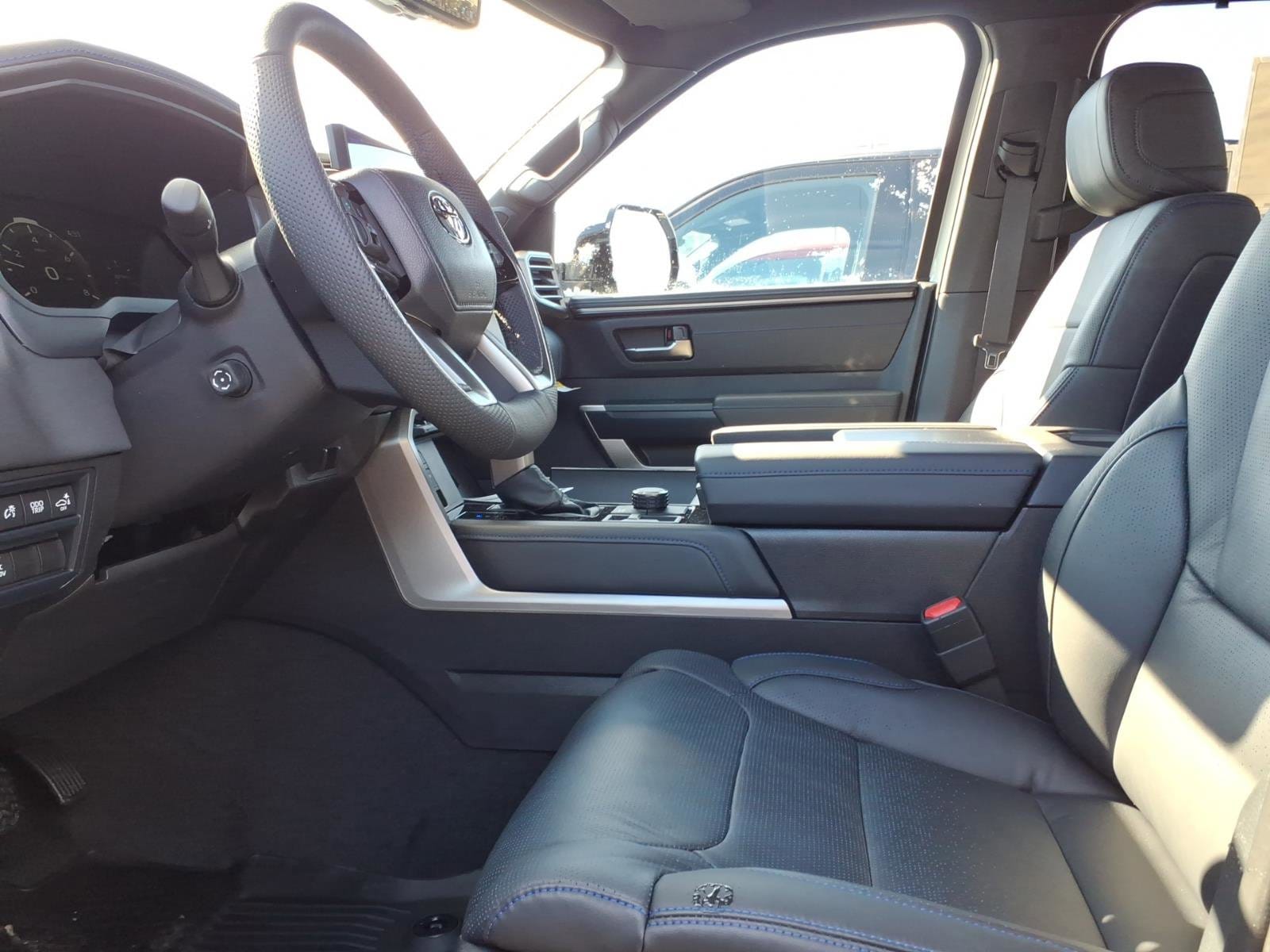 2026 Toyota Tundra Platinum - Photo 6