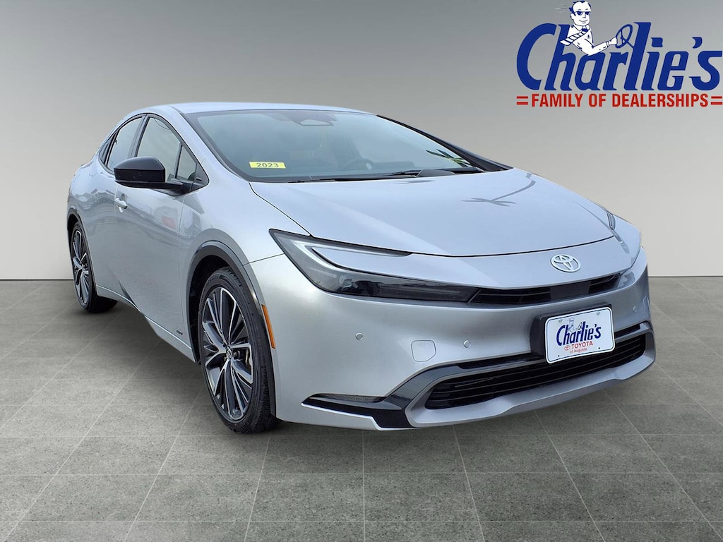 Used 2023 Toyota Prius LE Hatchback