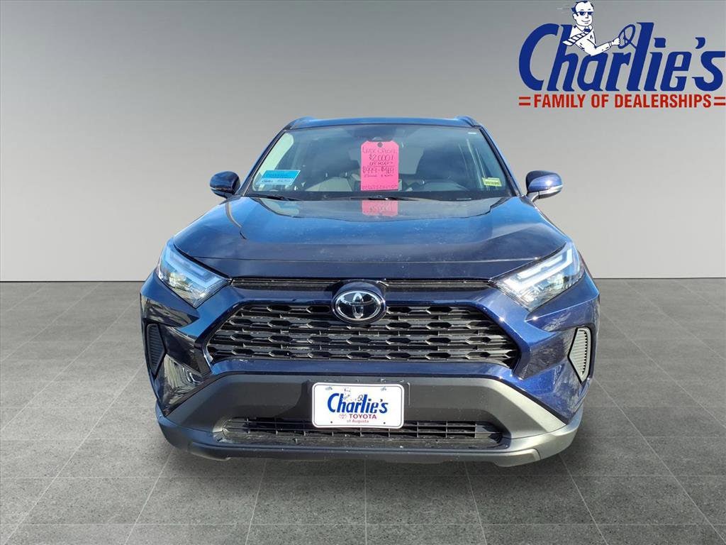 New 2025 Toyota RAV4 XLE XLE AWD SUV