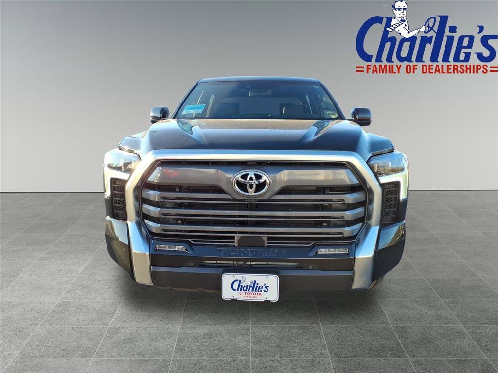 New 2026 Toyota Tundra Limited LIMITED CREWMAX 5.5