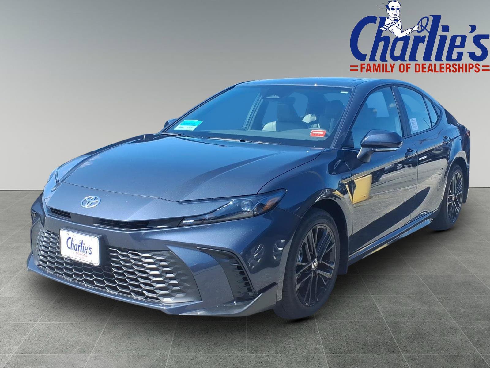 2026 Toyota Camry SE AWD 