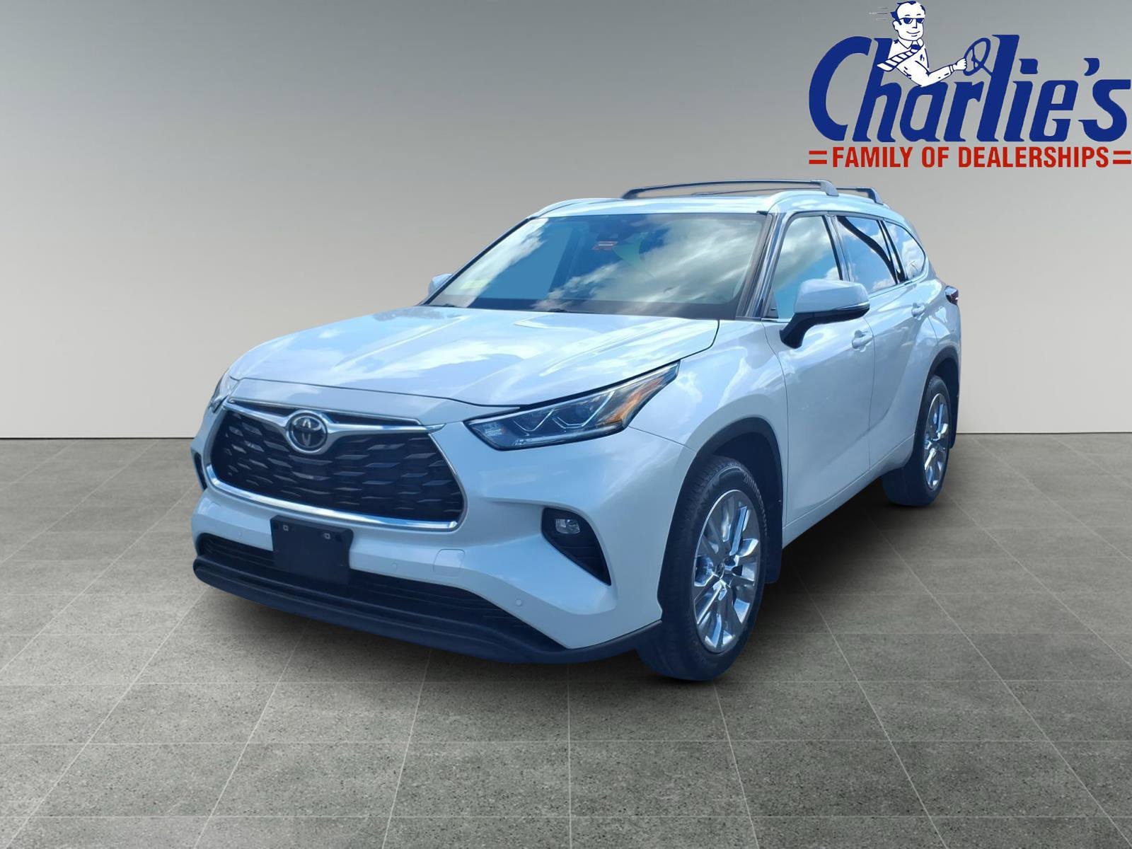 Used 2024 Toyota Highlander 5TDKDRBH0RS563418 For Sale | Augusta ME