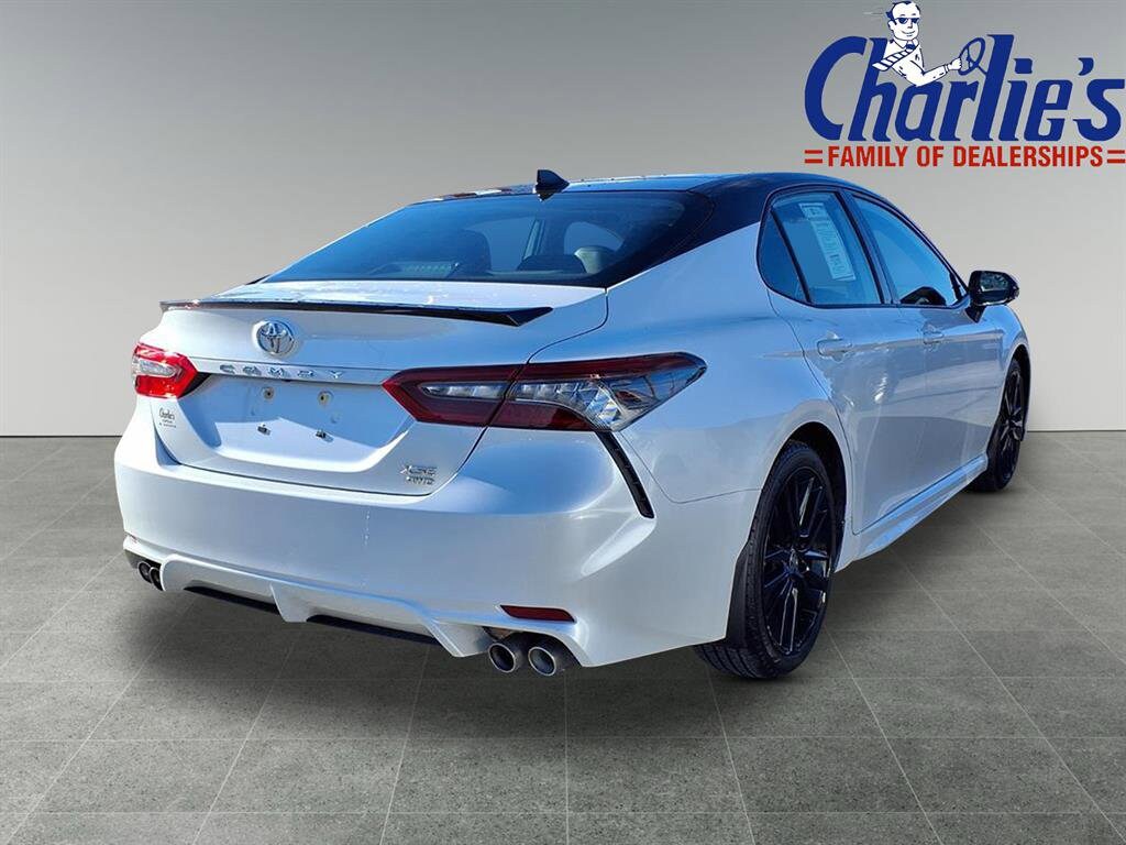 2023 Toyota Camry XSE photo 4