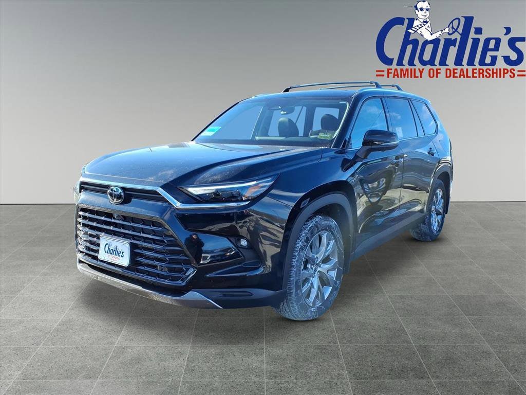 2026 Toyota Grand Highlander Limited's photo